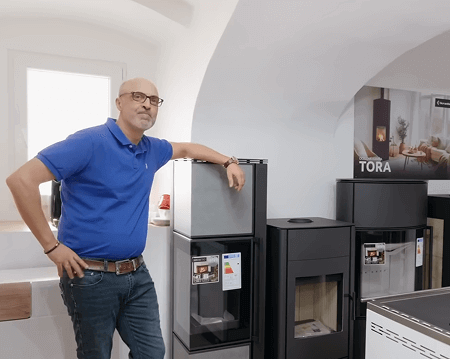 AAAradiatory video placeholder